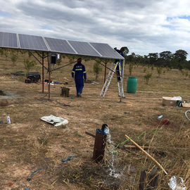 中国 ザンビアの潅漑のための屋外2.2kw 220vの三相太陽ポンプ施設管理 サプライヤー