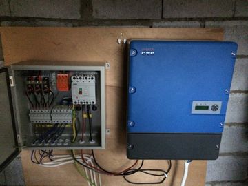 中国 JNTECH 11kW 3段階高圧太陽用水系統のための太陽ポンプ インバーター サプライヤー